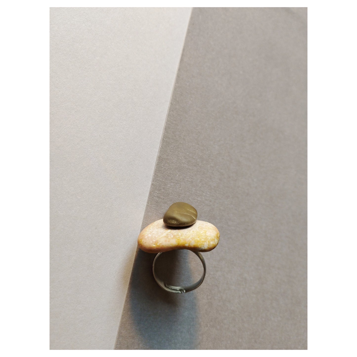 Pebbles Ring / Cat paw
