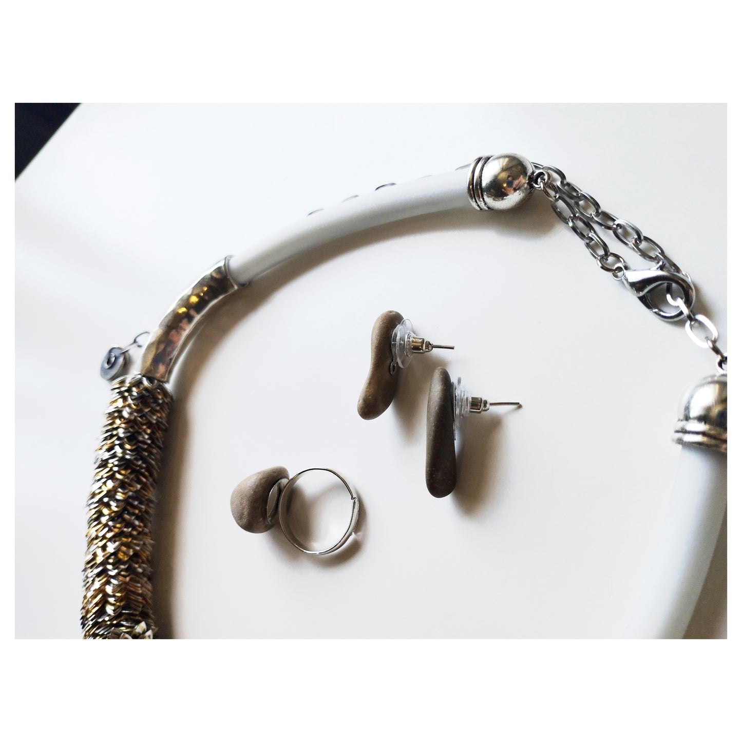 The Siren /SET/
